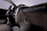Toyota iQ 2008 года